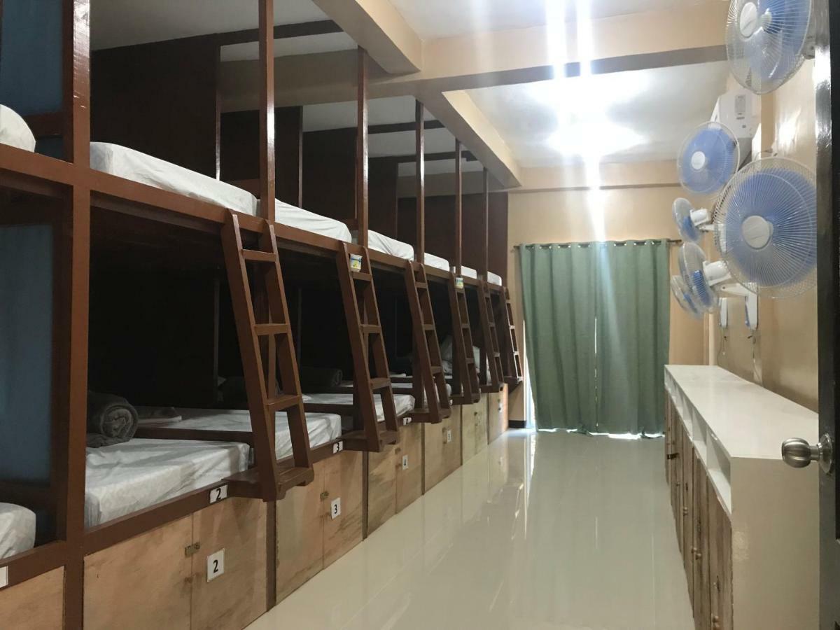 بيت شباب مالاباسكوا بدجيت إن لوغون المظهر الخارجي الصورة